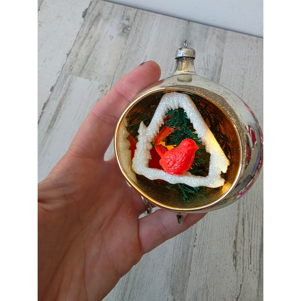 Vintage Italy Italian indent diorama teardrop glass ornament bird Xmas reflector